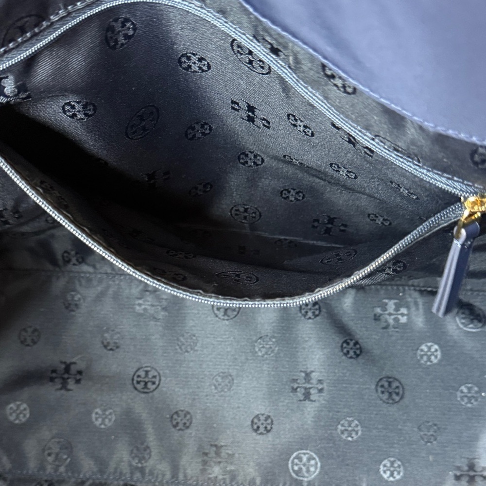 NWOT Tory Burch Midnight Blue Ella Nylon Tote - Picture 12 of 13